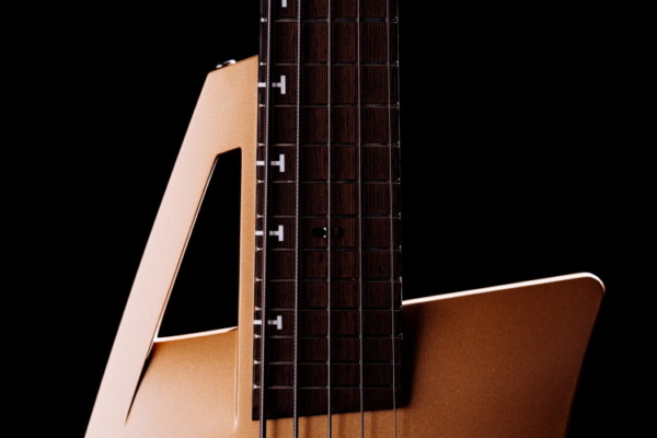 Tao Guitars Unveils the Hansford Rowe Signature HR Superleggera Bass