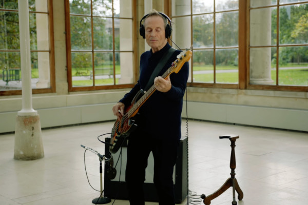 Playing For Change (with John Paul Jones): When The Levee Breaks