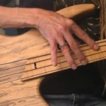 Remco Hendrix: Funky Fretless Cortex Bass Experiment