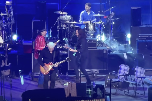 Geddy Lee, Alex Lifeson, Matt Stone, and Primus: Closer to the Heart
