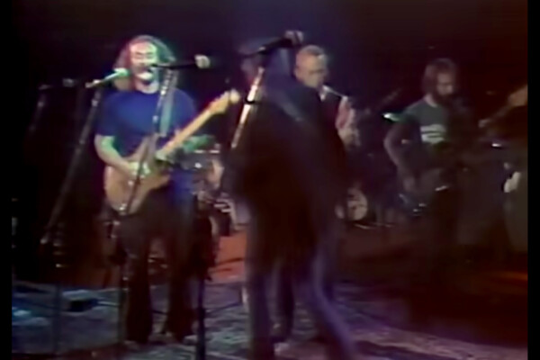 Crosby, Stills, Nash & Young: Almost Cut My Hair (Live 1974)