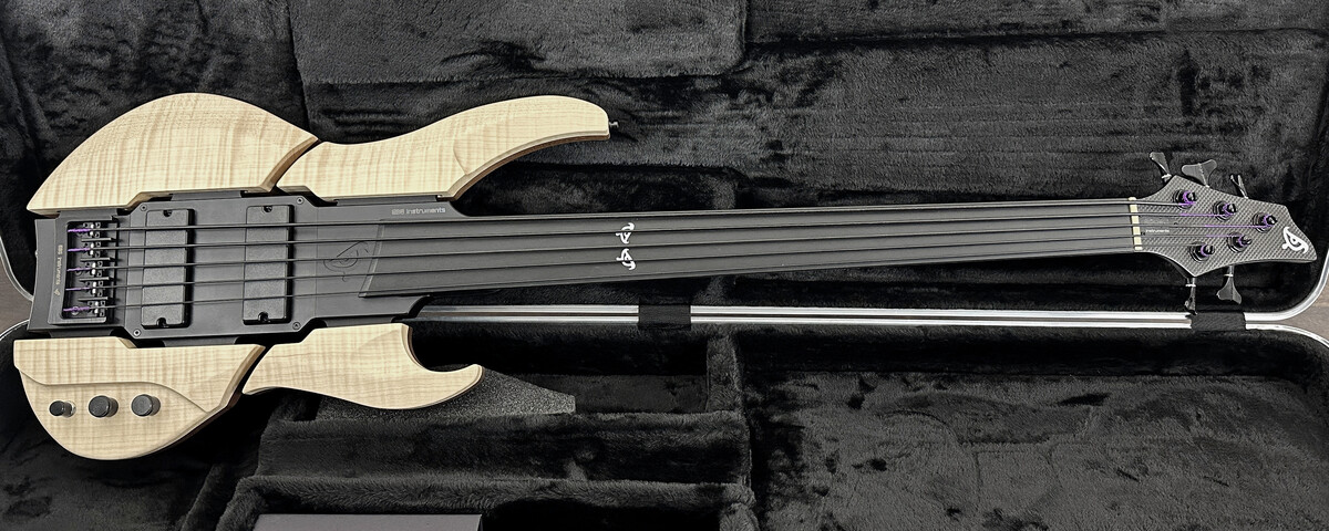 EBG Instruments EBG-5 Jigsaw Fretless Bass