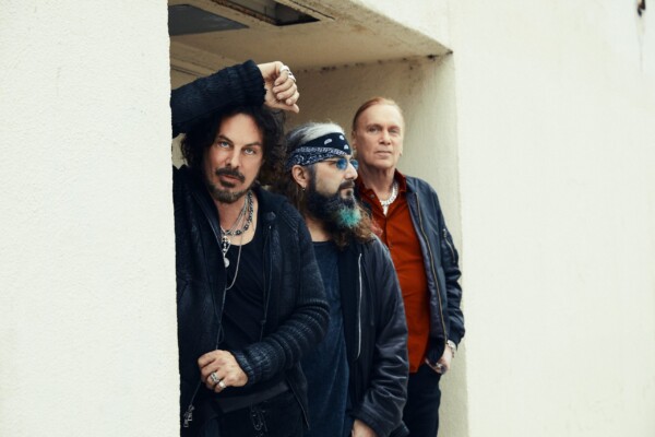 The Winery Dogs Gear Up for Tour, Release New Music Video