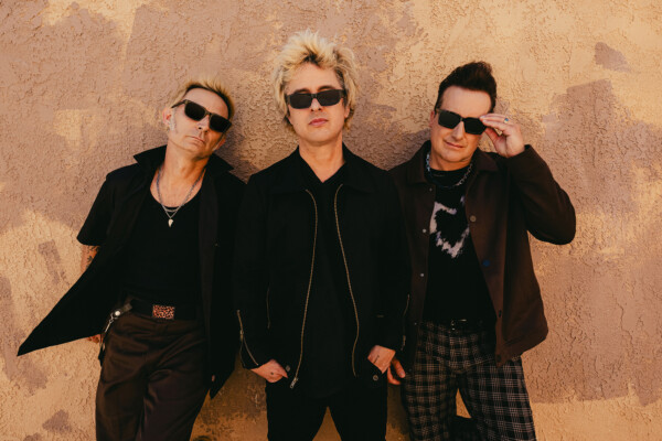 Green Day Announces Global Stadium Tour, Releases New Song