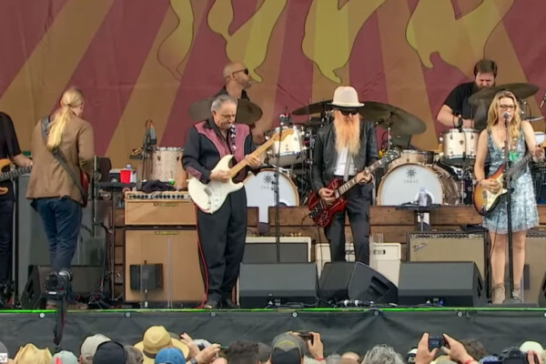 Tedeschi Trucks Band: “Palace of the King”, with Billy Gibbons and Jimmie Vaughan