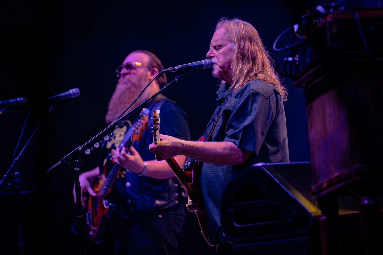 Gov’t Mule Expands 2026 Tour With “Kicking In Your Stall” Summer Run