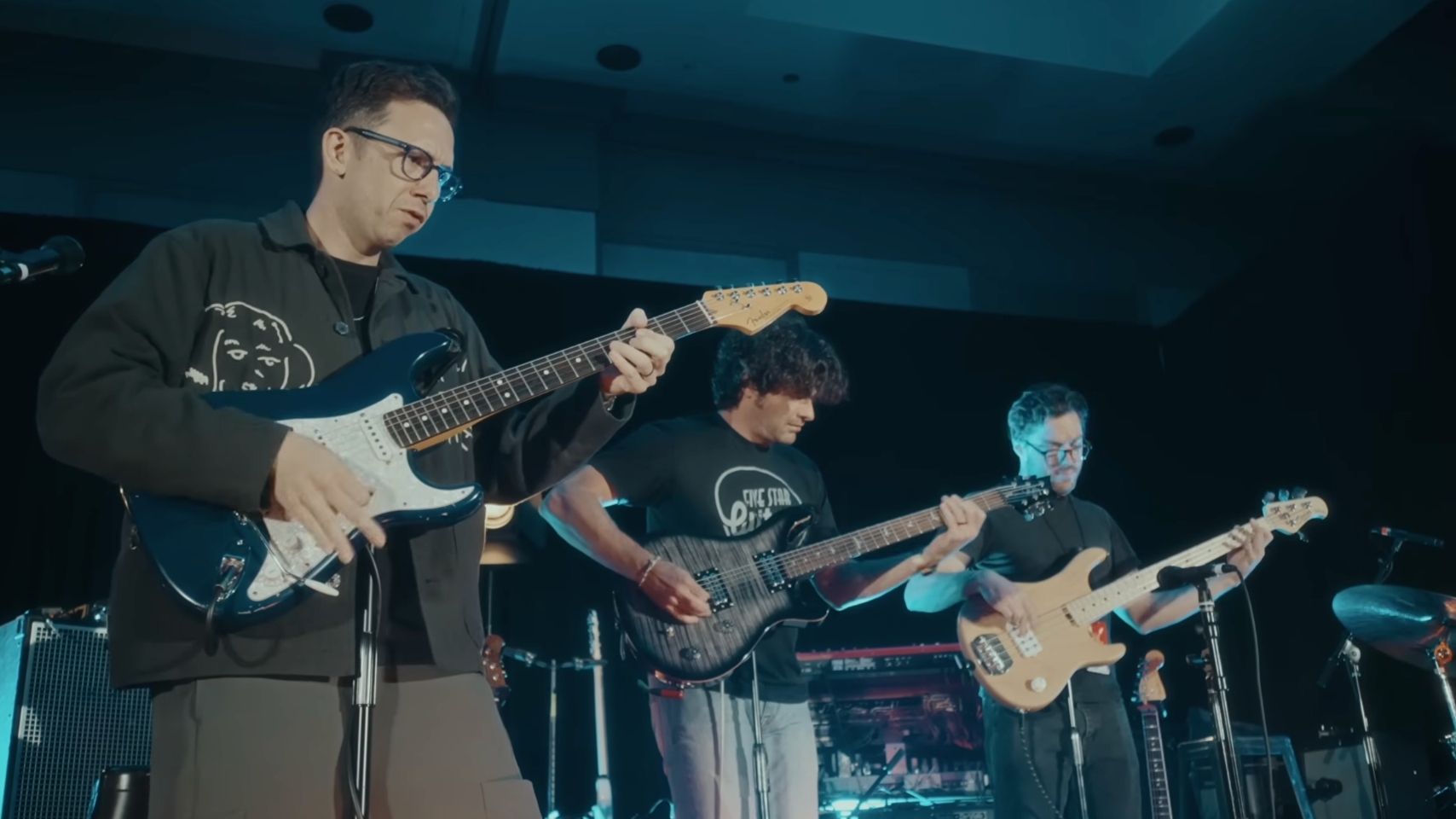 Watch: Joe Dart Keeps It Tight and Funky with the Fearless Flyers